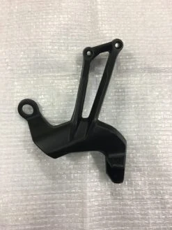 DUCATI PLATINE ARRIERE DROITE MULTISTRADA 950