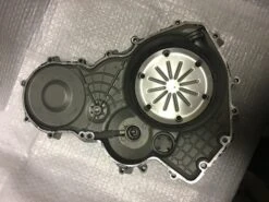 CARTER EMBRAYAGE PANIGALE 899 -Équipement De Cyclisme ducati piece occasion carter embrayage panigale 899 24321432A2