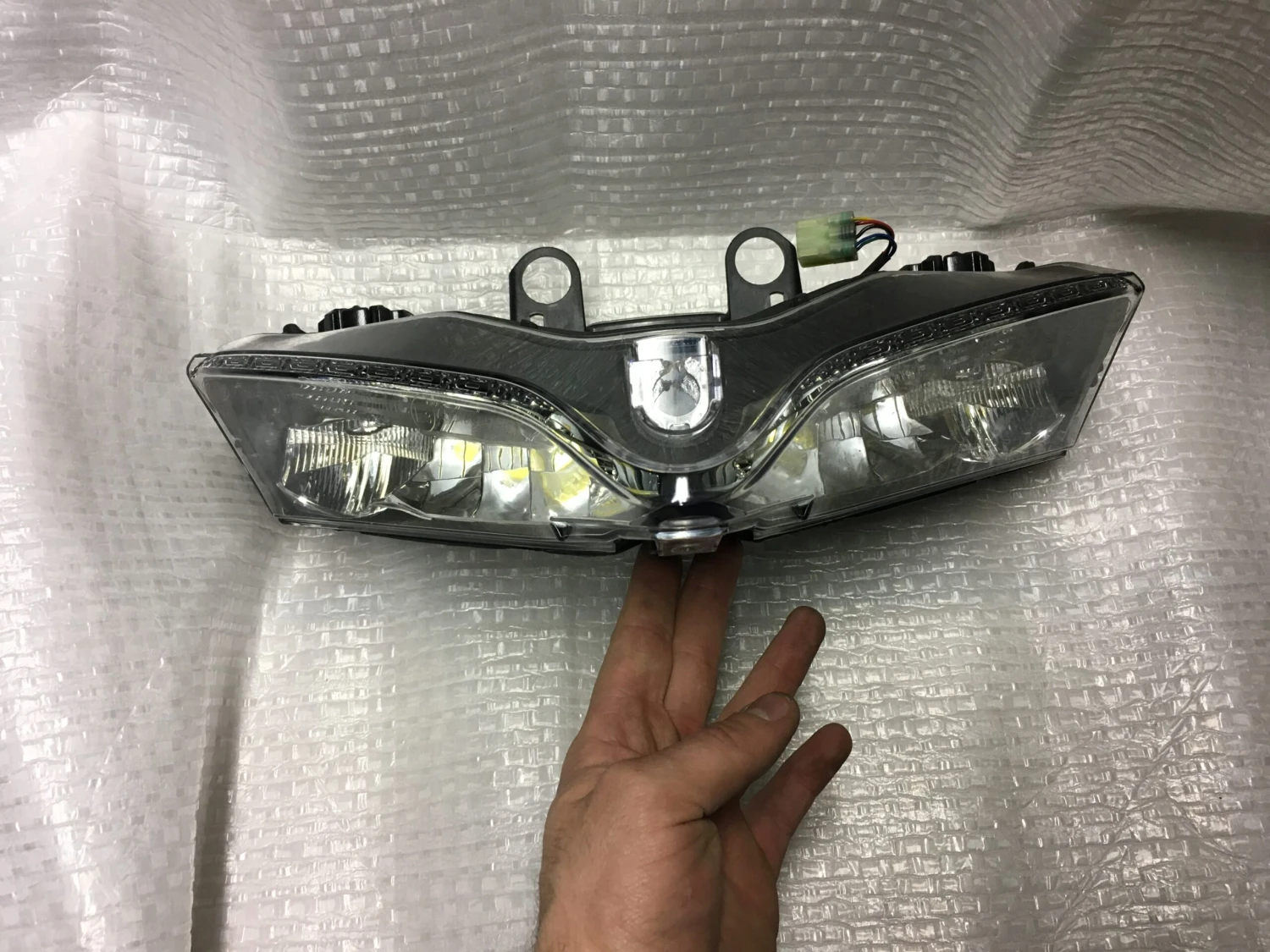 OPTIQUE AVANT DUCATI 1299 PANIGALE 3 OPTIQUE AVANT DUCATI 1299 PANIGALE – Image 3