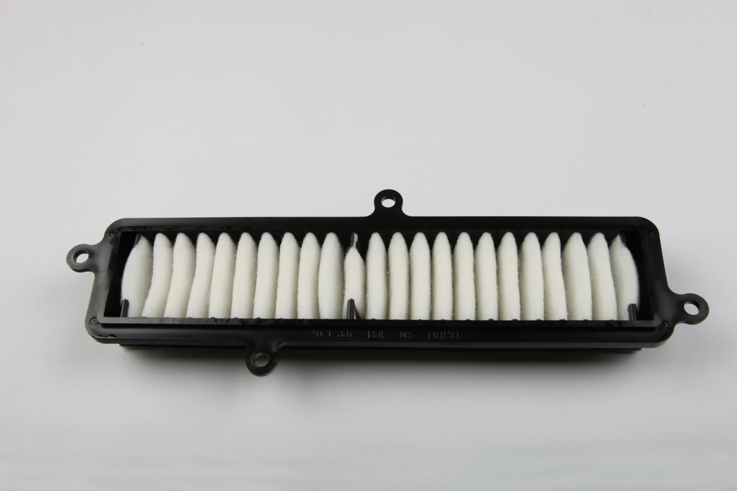 FILTRE A AIR SUZUKI SCOOTER BURGMAN 125 / 200 1 FILTRE A AIR SUZUKI SCOOTER BURGMAN 125 / 200