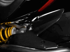 GARDE BOUE ARRIERE X-DIAVEL CARBONE BRILLANT